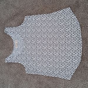 Faded Glory Black and White Sleeveless Top